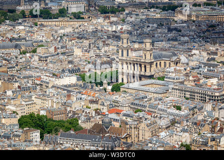 Veduta aerea della chiesa di Saint Sulpice a Parigi Francia Foto Stock