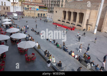 Barcellona, Spagna. Square Plaza Angeli vicino al MACBA Museum in El Raval. Foto Stock