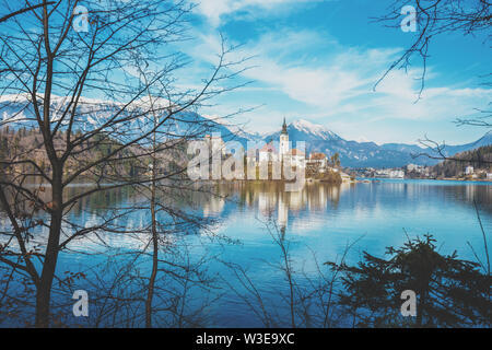 Lago di Bled in primavera. La Slovenia, Europa Foto Stock