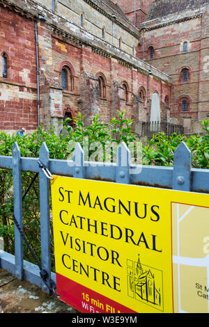 St Magnus Cathedral a Kirkwall, isole Orcadi, UK. Foto Stock