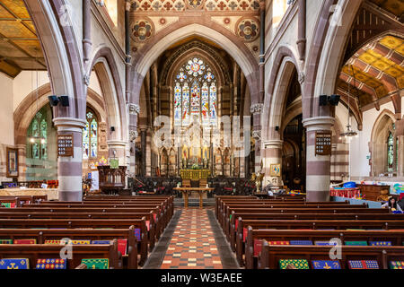 Interia di Sant'Andrea, La chiesa parrocchiale di Rugby, Warwickshire, Regno Unito Foto Stock