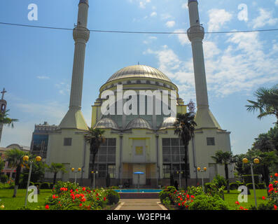 Moderna Moschea Islamica a Tirana, Albania Foto Stock