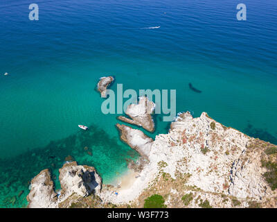 Incredibile prospettiva aerea con l'ambiente intorno la Calabria, Italia. Foto Stock