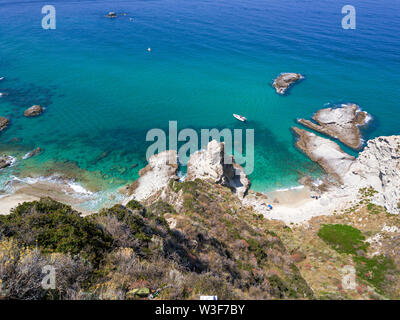 Incredibile prospettiva aerea con l'ambiente intorno la Calabria, Italia. Foto Stock