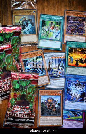 Un mucchio di Yu Gi Oh cards, Italia Foto Stock