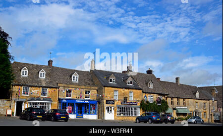 Stow-su-il-Wold, Gloucestershire, Inghilterra, Regno Unito. Un villaggio in Cotswolds. Foto Stock