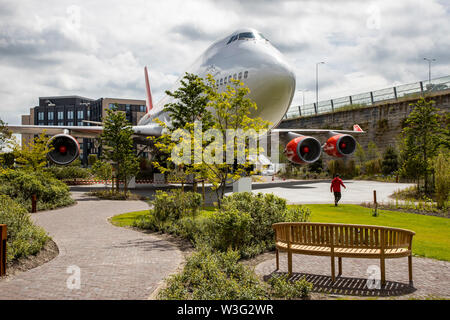 Corendon Village Hotel, all'Aeroporto di Amsterdam Schiphol, ex KLM Boeing 747-400, jumbo jet, nel parco del complesso alberghiero, saranno convertiti in Foto Stock