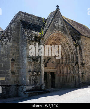 Francia - LE MOUTIER D'AHUN CREUSE - SITO CLUNISIEN - X secolo romana e chiesa gotica in Limousin - LEGNO LAVORO SVOLTO DA SIMON BAUER nel XVIII secolo - Saint Roch statua fatta da CHALUMEAU E MARSALLON 1997 - FRANCESE Storia e architettura - Chiesa - Abbazia di Cluny ordine © Frédéric BEAUMONT Foto Stock