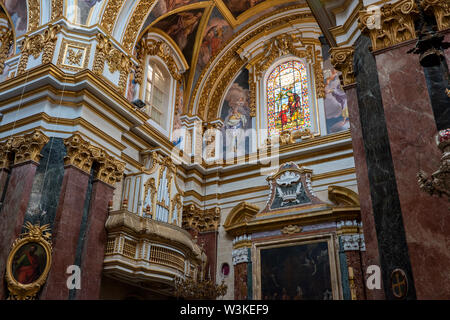 L'Europa, Malta, storico Mdina. Interno della Cattedrale Metropolitana di San Paolo aka Cattedrale di San Paolo o la Cattedrale di Mdina. Foto Stock