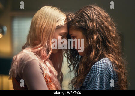 Hunter Schafer, Zendaya, "Euforia" (2019) Photo credit: Eddy Chen-HBO / Hollywood Archive Foto Stock