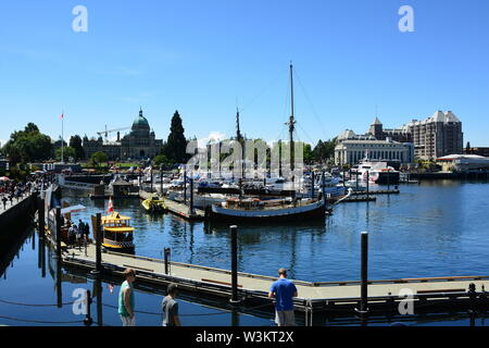 Il Porto Interno di Victoria BC,Canada su una bella giornata turistica. Foto Stock