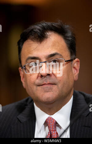 Karan Bhatia, Vice Presidente per gli affari di governo e della politica pubblica a Google, testimonia dinanzi alla sottocommissione per la costituzione sul Campidoglio di Washington, DC, Stati Uniti il 16 luglio 2019. Credito: Stefani Reynolds/CNP/MediaPunch Foto Stock