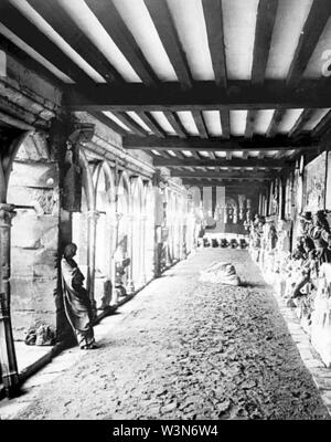 Chiostro di Cathédrale Saint-Pierre de Beauvais 01. Foto Stock