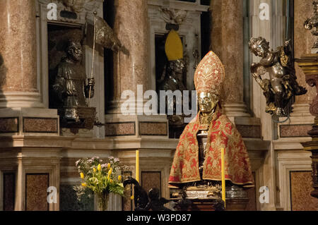 L'Europa, Italia, Campania, Napoli, Royal Cappella del Tesoro di San Gennaro, Duomo di Napoli Foto Stock