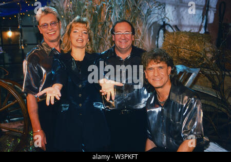 Fernando Express, deutsche Schlagerband aus Baden-Württemberg, Deutschland 2000. German pop e schlager banda "Fernando Express' dal Baden-Wuerttemberg, Germania 2000. Foto Stock