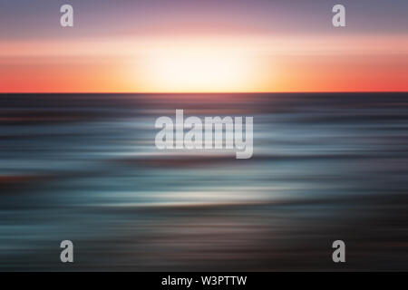 Abstract colorato sfondo digitale con orizzonte sfocate, del mare e del tramonto Foto Stock