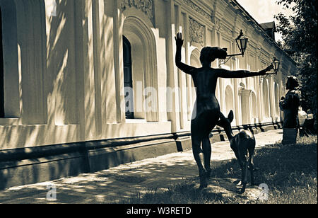 Al di fuori del Memorial Museum di Grigoriy Skovoroda , poeta ucraino e fabulist, insegnante e umanista, democratici e filosofo errante Pereyaslav-Khmelnitsky, Украине Foto Stock