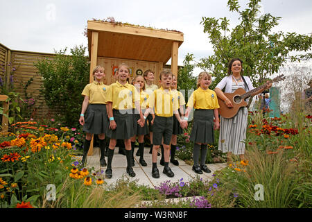 Knutsford, Regno Unito, 17 luglio, 2019. L annuale RHS flower show di membri e premere giorno avviene , Tatton Park, Knutsford, Cheshire, Regno Unito. Credito: Barbara Cook/Alamy Live News Foto Stock