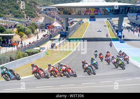 Moto GP di inizio gara di Jerez de la Frontera, Spagna 2019. Quarta tappa del concorso. Foto Stock