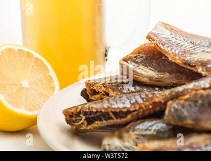 Purificato essiccato roach (dace ) come snack per la birra Foto Stock