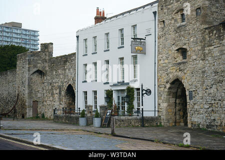 Il maiale nella parete Ristorante e hotel, Western Esplanade, Southampton, England, Regno Unito Foto Stock