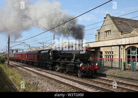 48151 capi lontano da Carnforth con il tour Dalesman a Carlisle. Foto Stock