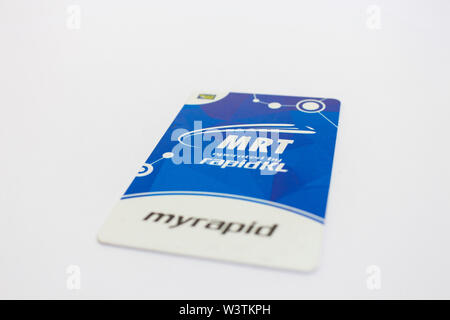 Tocco BLU n Go (Touch and Go) card, senza contanti carta di toccare il sistema di pagamento, per auto automatico di ingresso e di uscita presso il centro commerciale isolato in backg bianco Foto Stock