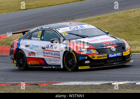 Snetterton, UK. 17 Luglio, 2019. Kwik montare British Touring Car Championship estivo di test a Snetterton il 17 agosto 2019 precedendo la serie 'triple-header gara evento su 3/4 agosto. Nella foto è Ethan Hammerton Credito: Mark Bullimore/Alamy Live News Foto Stock