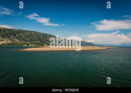 Albania, Velipoja. Costa in una destinazione di vacanze Foto Stock