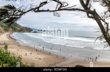 Scena di spiaggia indiano a Ecola State Park in Oregon state Foto Stock