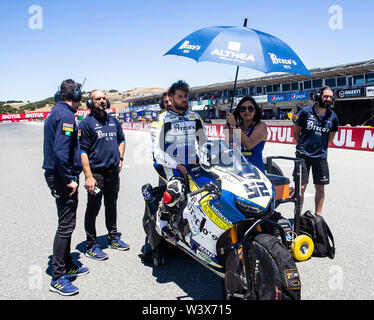 Monterey, CA, Stati Uniti d'America. 14 Luglio, 2019. A. # 52 Alessandro Delbianco sulla griglia prima della Motul FIM Superbike World Championship Geico U.S. Giro del Mondo SBK gara 2 a Weathertech Raceway Laguna Seca Monterey, CA Thurman James/CSM/Alamy Live News Foto Stock