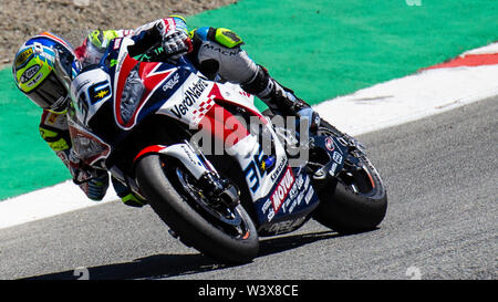 Monterey, CA, Stati Uniti d'America. 14 Luglio, 2019. A. # 36 Leandro Mercado venuta fuori del cavatappi il Motul FIM Superbike World Championship Geico U.S. Giro del Mondo SBK gara 2 a Weathertech Raceway Laguna Seca Monterey, CA Thurman James/CSM/Alamy Live News Foto Stock