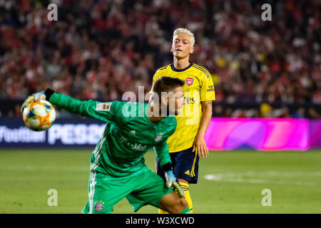 Los Angeles, Stati Uniti d'America. 17 Luglio, 2019. Mesut Ozil (10) mai shies per mostrare le sue emozioni. Credito: Ben Nichols/Alamy Live News Foto Stock