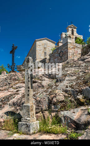 Basilica del Santuario della Virgen de la Cabeza, Sierra de Andujar, vicino a Andujar, Provincia di Jaen, Andalusia, Spagna Foto Stock