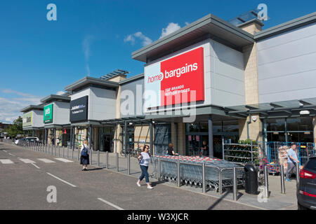 Home occasioni supermercato discount negozio esterno Foss Islands Retail Park York North Yorkshire Inghilterra Regno Unito Regno Unito Gran Bretagna Foto Stock