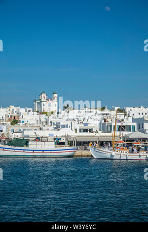 Porto di Naousa, Paros, Cyclade Islands, Grecia Foto Stock