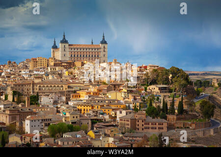 Spagna, Castiglia La Mancha, Toledo, panoramica della città, patrimonio mondiale dell UNESCO Foto Stock