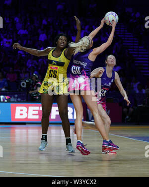 Sarah MacPhail (Scozia) in azione presso la M&S Bank Arena durante una  Coppa del mondo Vitality Netball a Liverpool. La Giamaica ha vinto il  67-36. (Foto di Graham Glendinning / SOPA Images/Sipa