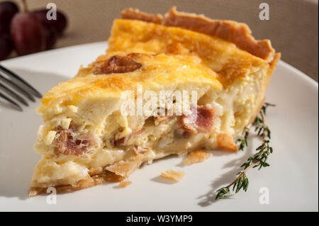 Pancetta e formaggio Quiche Foto Stock