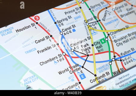 New York metropolitana mappa sulla schermata dello smartphone Foto Stock