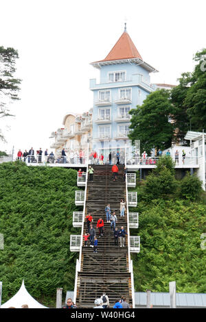 Himmelsleiter genannte Treppe zur Seeebrücke von Sellin, Rügen, Meclenburgo-Pomerania Occidentale, Germania Foto Stock