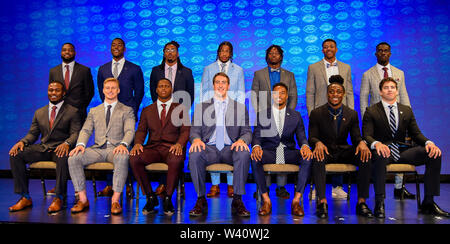 Charlotte, North Carolina, Stati Uniti d'America. 18 Luglio, 2019. 2019 ACC Kickoff calcio divisione costiera Player foto di gruppo sulla luglio 18, 2019 al Westin Hotels & Resorts in Charlotte, N.C. Credit: Ed Clemente/ZUMA filo/Alamy Live News Foto Stock