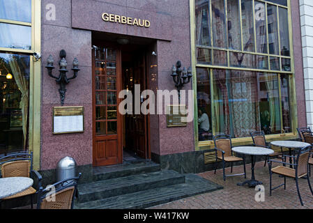 Budapest, Ungheria - 29 Maggio 2019: famosi cafe a Budapest Foto Stock