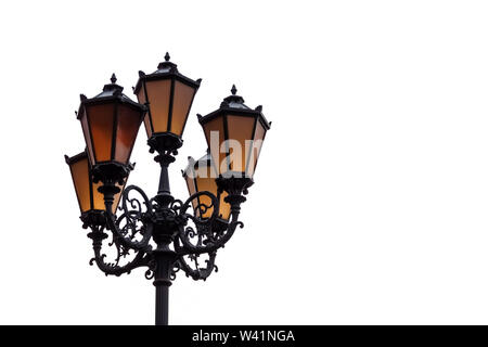 Lampade da strada, realizzate in stile antico. Foto Stock