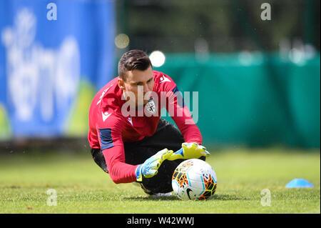 Foto di Massimo Paolone/LaPresse19 luglio 2019 Peio (TN), Italia sport calcio Cagliari Calcio - allenamento pre campionato di calcio di Serie A 2019/2020 - stadio "Celledizzo" nella foto: Rafael de Andrade Bittencourt Photo Massimo Paolone/LaPresse Luglio 19, 2019 Peio (TN), Italia sport soccer Cagliari Calcio - Formazione Pre italiano campionato di Football League A TIM 2019/2020 - "Celledizzo" Stadium. Nel pic:Rafael de Andrade Bittencourt Foto Stock