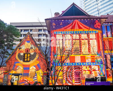 Vetrina delle installazioni di luce e proiezioni in inverno luci al posto di Brookfield Perth Western Australia Foto Stock