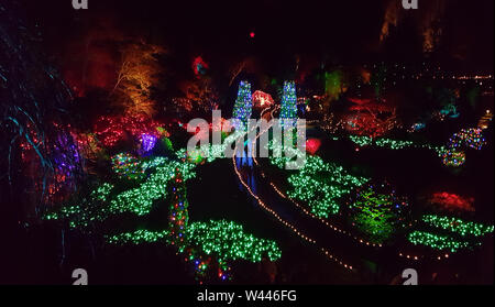 Le luci di Natale di Buchart Giardini in Victoria Foto Stock