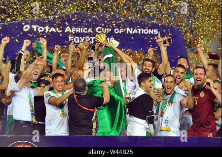 Il Cairo, Egitto. 19 Luglio, 2019. Algeria vince Coppa d'Africa durante il match finale vs Algeria Algeria a Il Cairo International Stadium.Totale Africa Coppa delle Nazioni Egitto 2019 .foto: Chokri Mahjoub Credito: Chokri Mahjoub/ZUMA filo/Alamy Live News Foto Stock