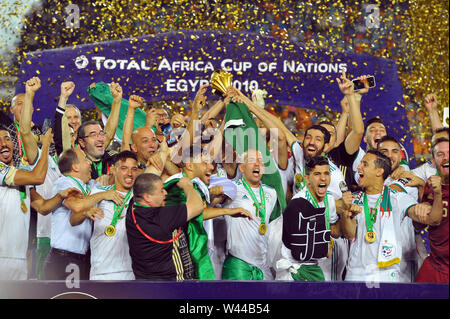 Il Cairo, Egitto. 19 Luglio, 2019. Algeria vince Coppa d'Africa durante il match finale vs Algeria Algeria a Il Cairo International Stadium.Totale Africa Coppa delle Nazioni Egitto 2019 .foto: Chokri Mahjoub Credito: Chokri Mahjoub/ZUMA filo/Alamy Live News Foto Stock