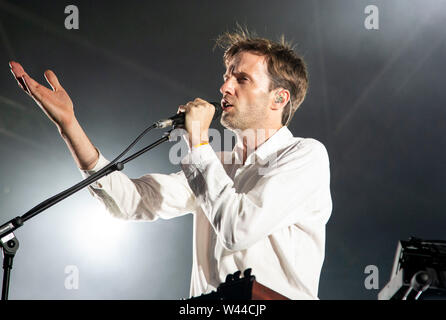 Cut Copy eseguendo estate una serie di concerti presso la Somerset House, London, Regno Unito 19 luglio 2019 Foto Stock